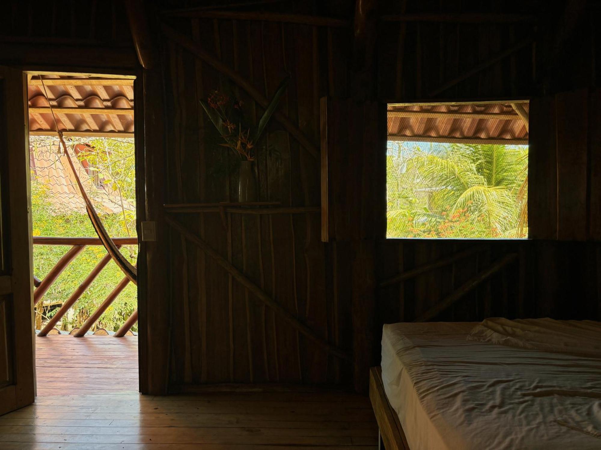 Don Jon'S Surf And Yoga Lodge Playa Santa Teresa  Exterior photo
