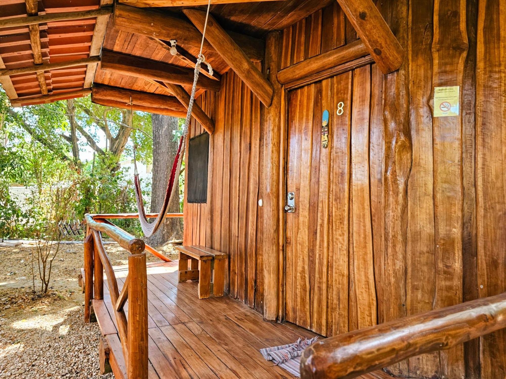 Don Jon'S Surf And Yoga Lodge Playa Santa Teresa  Exterior photo