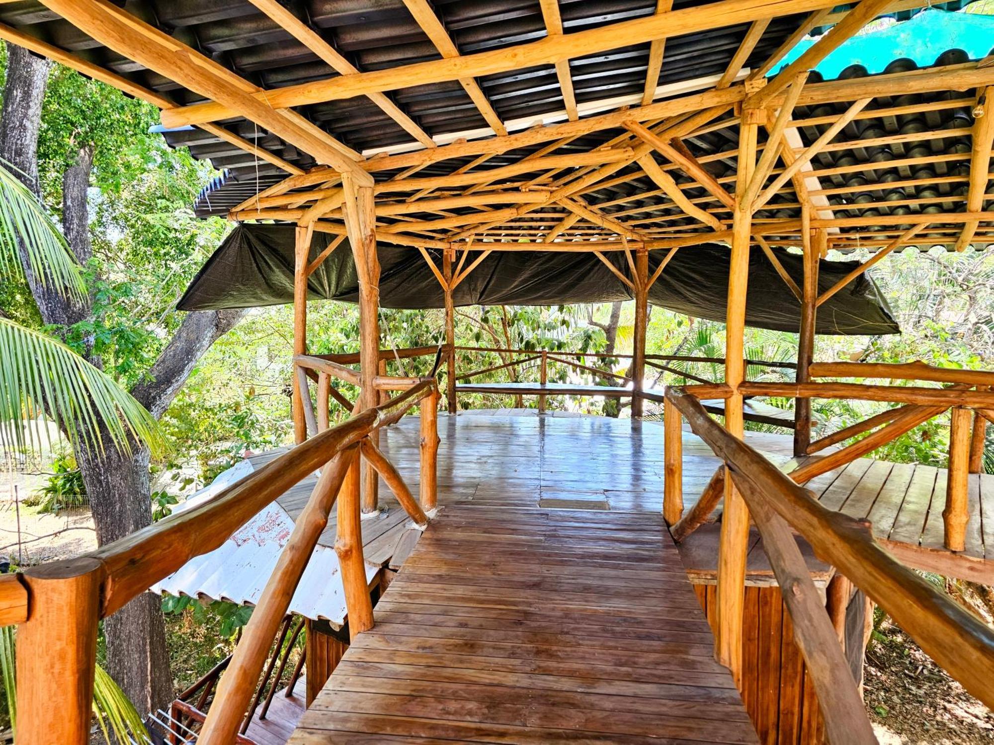 Don Jon'S Surf And Yoga Lodge Playa Santa Teresa  Exterior photo