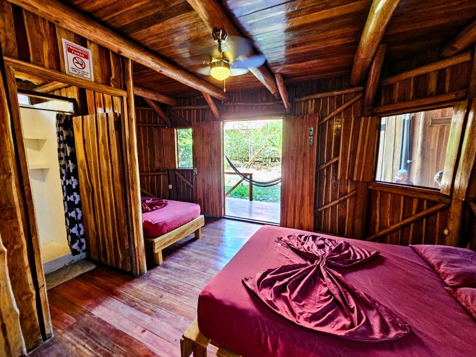 Don Jon'S Surf And Yoga Lodge Playa Santa Teresa  Exterior photo